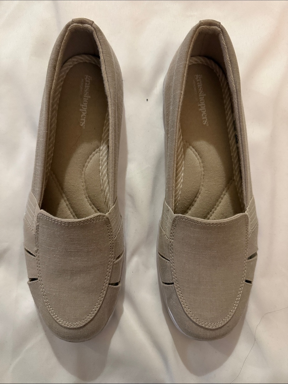 Grasshopper Janis Fisherman Chambray Neutral Taupe Slip-On Shoes.  Size 8W